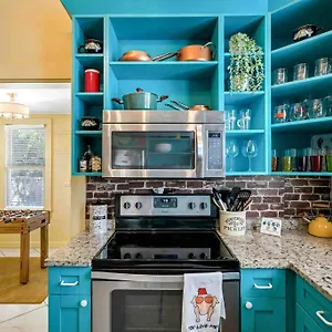 Holiday home Friends Airbnb Themed 2bed 2bath Walkable To Of Ybor, Tampa
