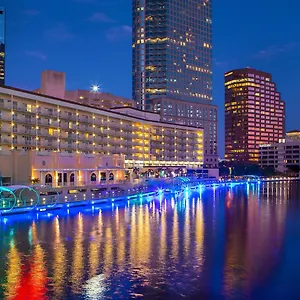 Riverwalk Hotel